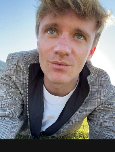 Jesse R.