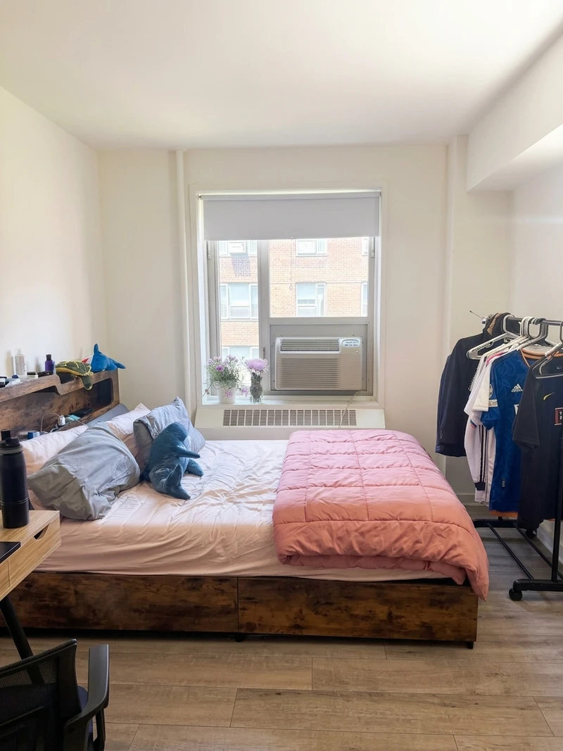 private room in East Village photo 3