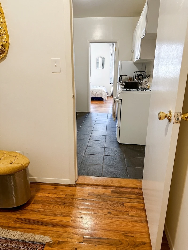 private room in Greenwich Village photo 3