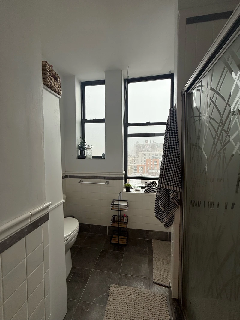 private room in Hamilton Heights photo 7