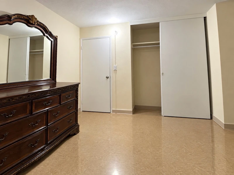 private room in Corona photo 4