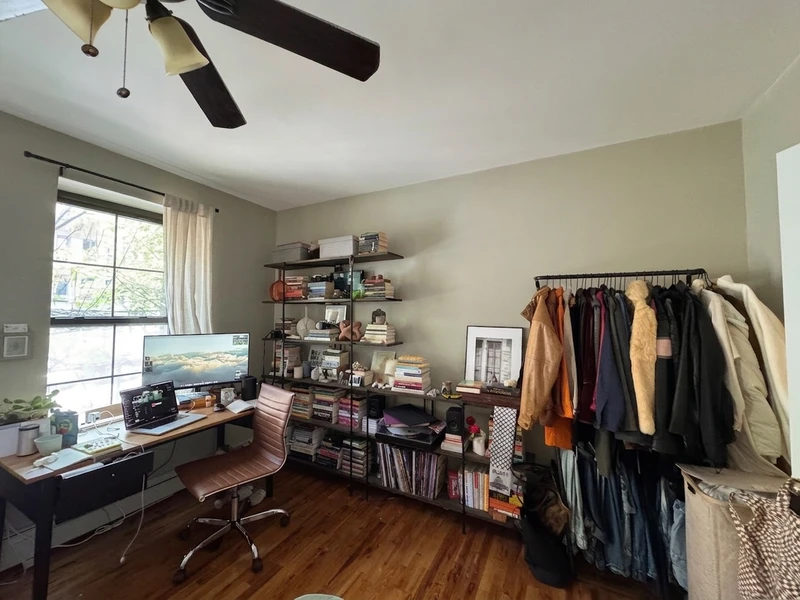 a room in Crown Heights photo 6