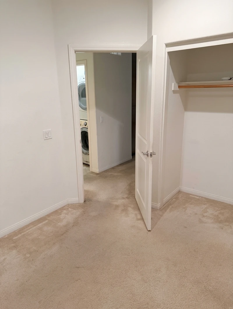 private room in Covina photo 3