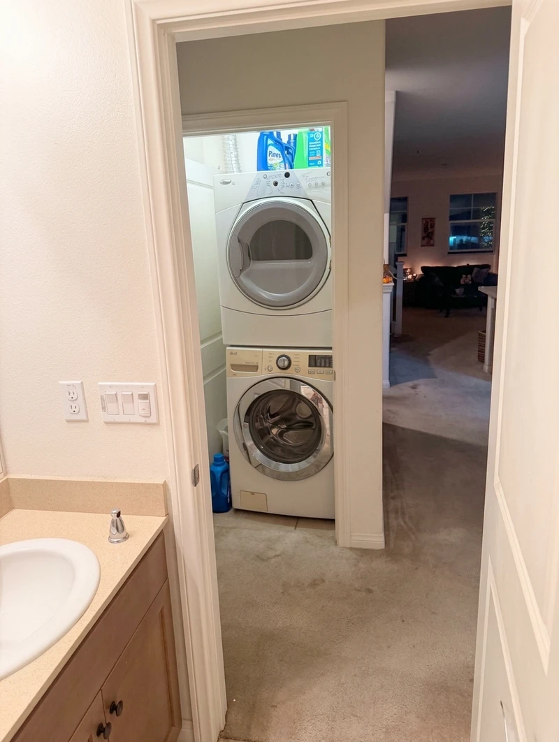 private room in Covina photo 4