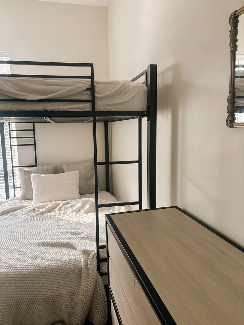 2 bedroom in Dinkytown photo 2