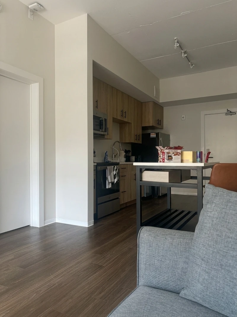 2 bedroom in Dinkytown photo 5