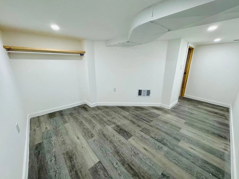 1 bedroom in Elizabeth photo 2