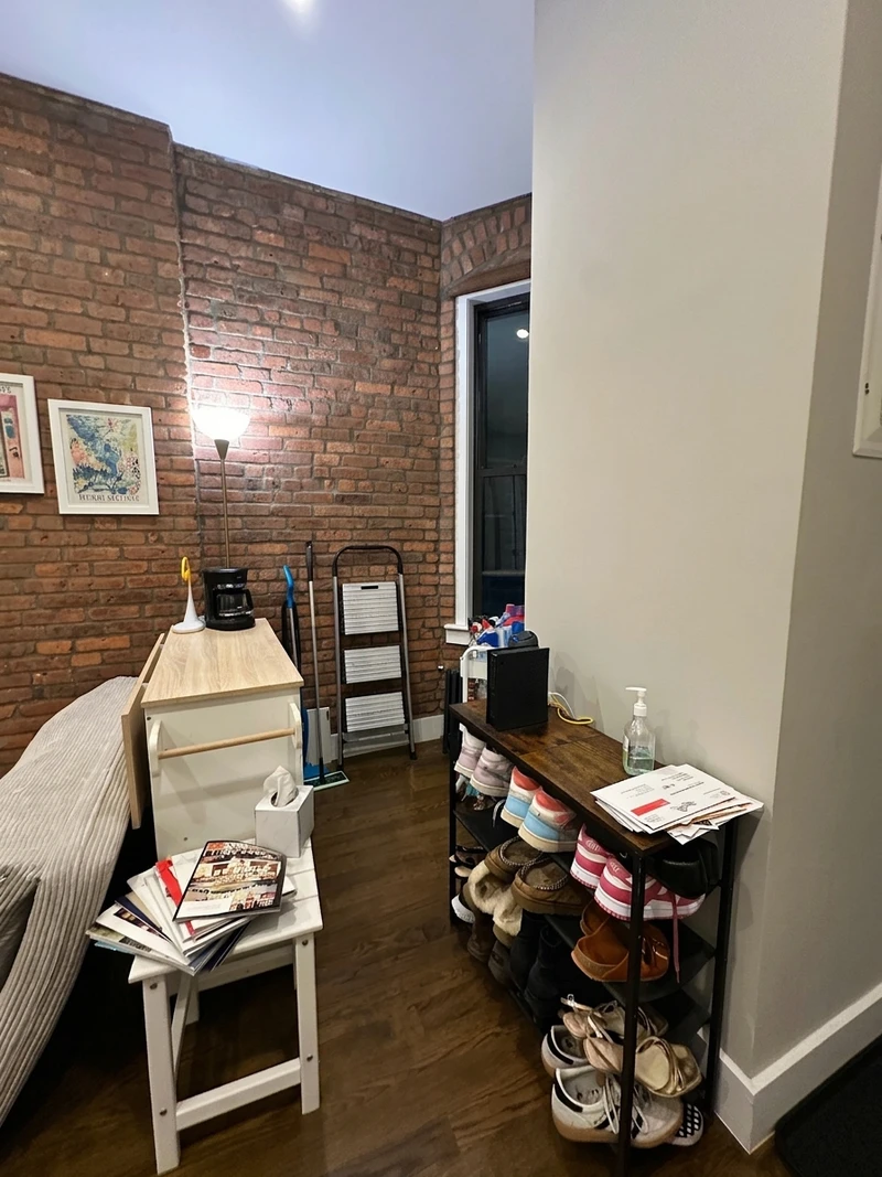 2 bedrooms in Chelsea photo 5