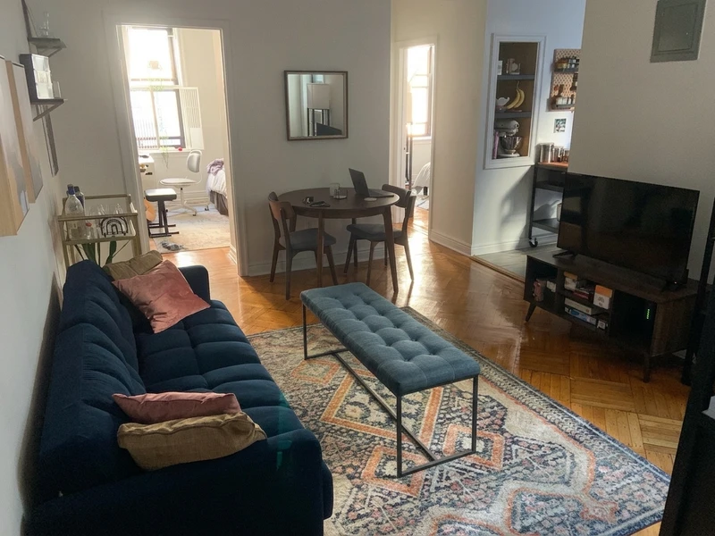 a room in Crown Heights photo 3
