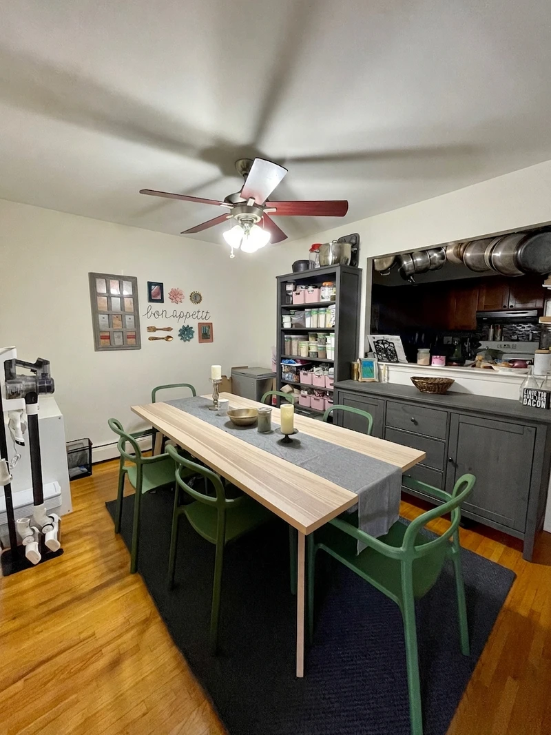 a room in Astoria photo 5