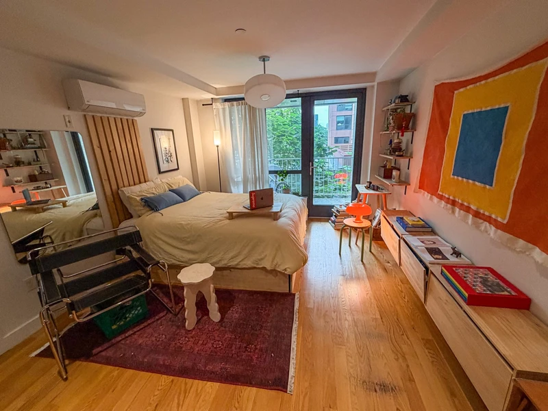 a studio in Flatbush photo 2