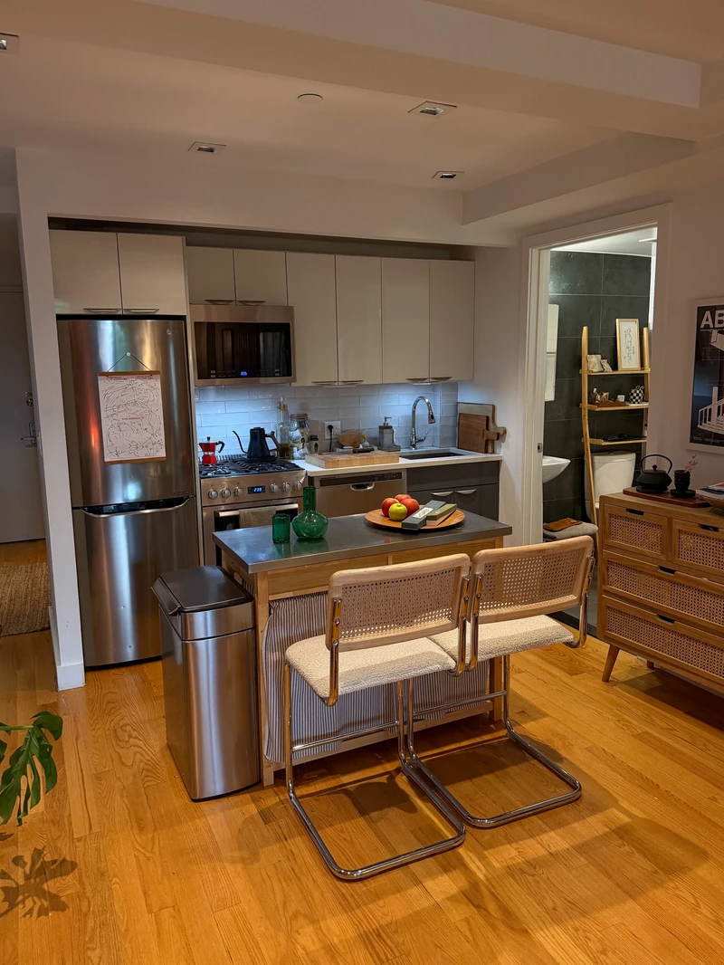 a studio in Flatbush photo 5