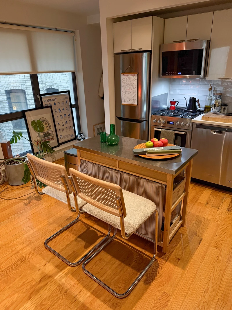 a studio in Flatbush photo 5
