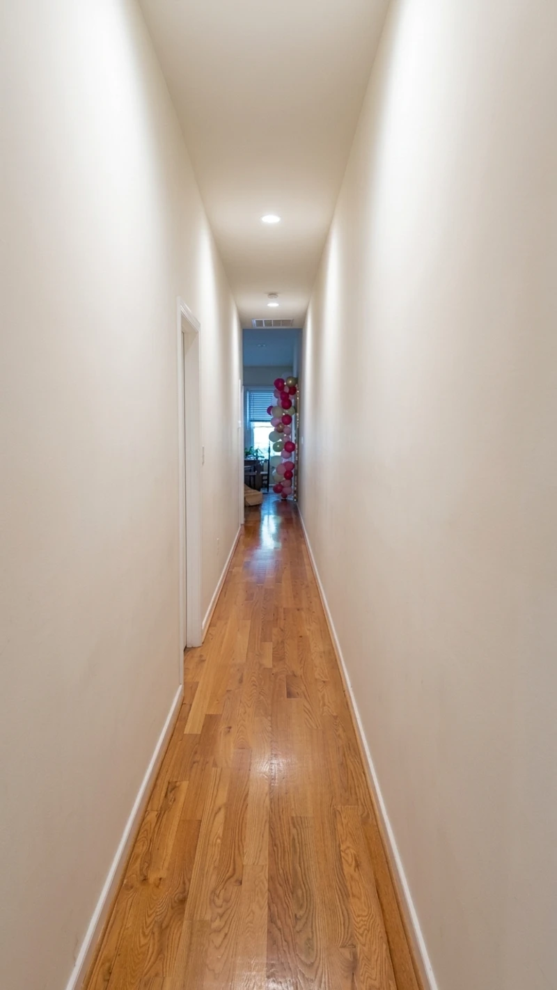 private room in The Fan District photo 5