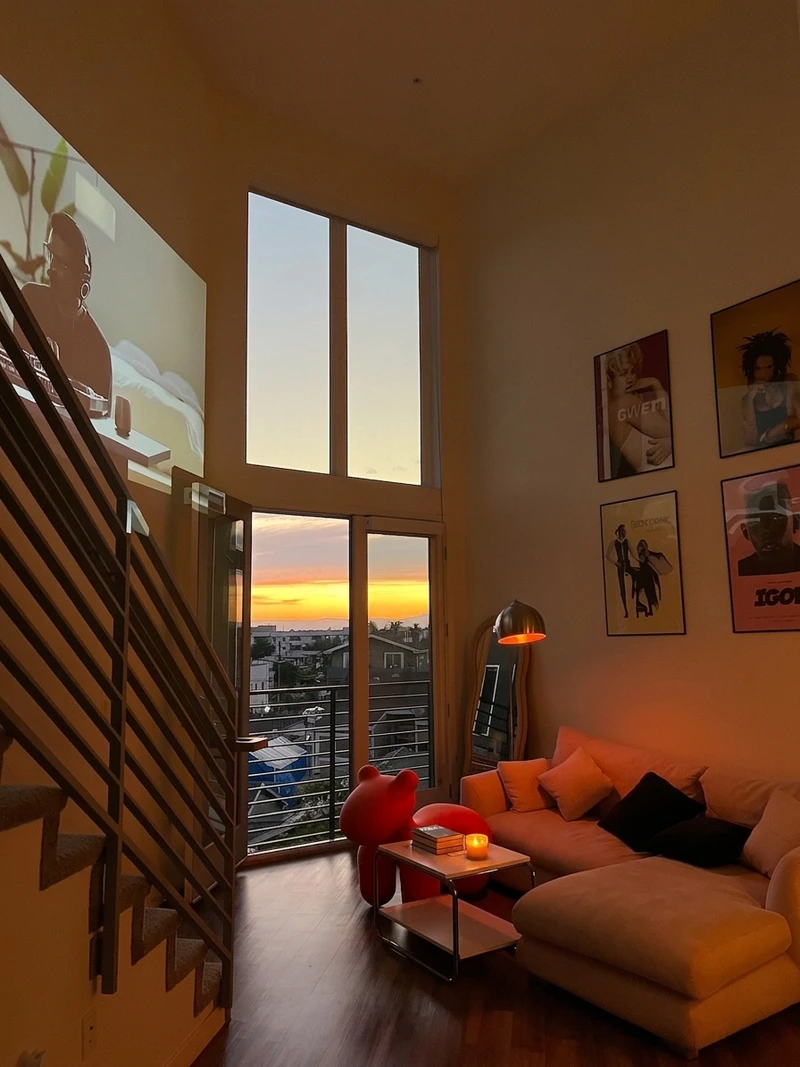 2 bedroom in Echo Park photo 2