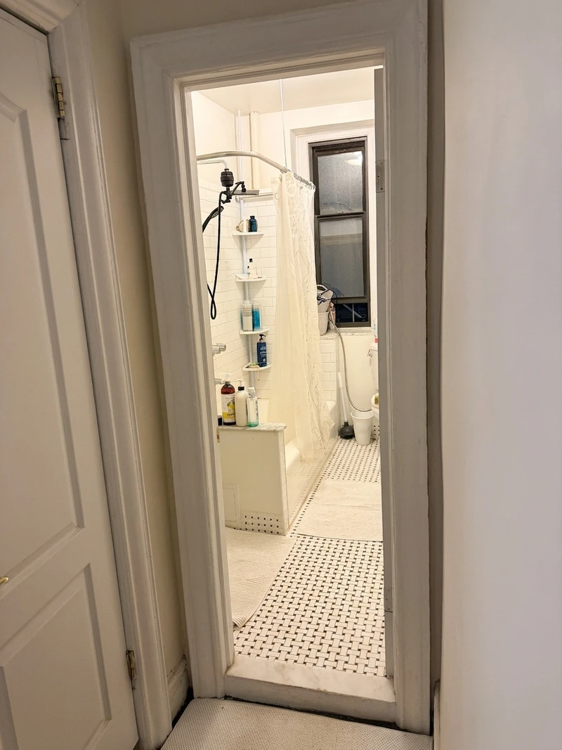 private room in Morningside Heights photo 5