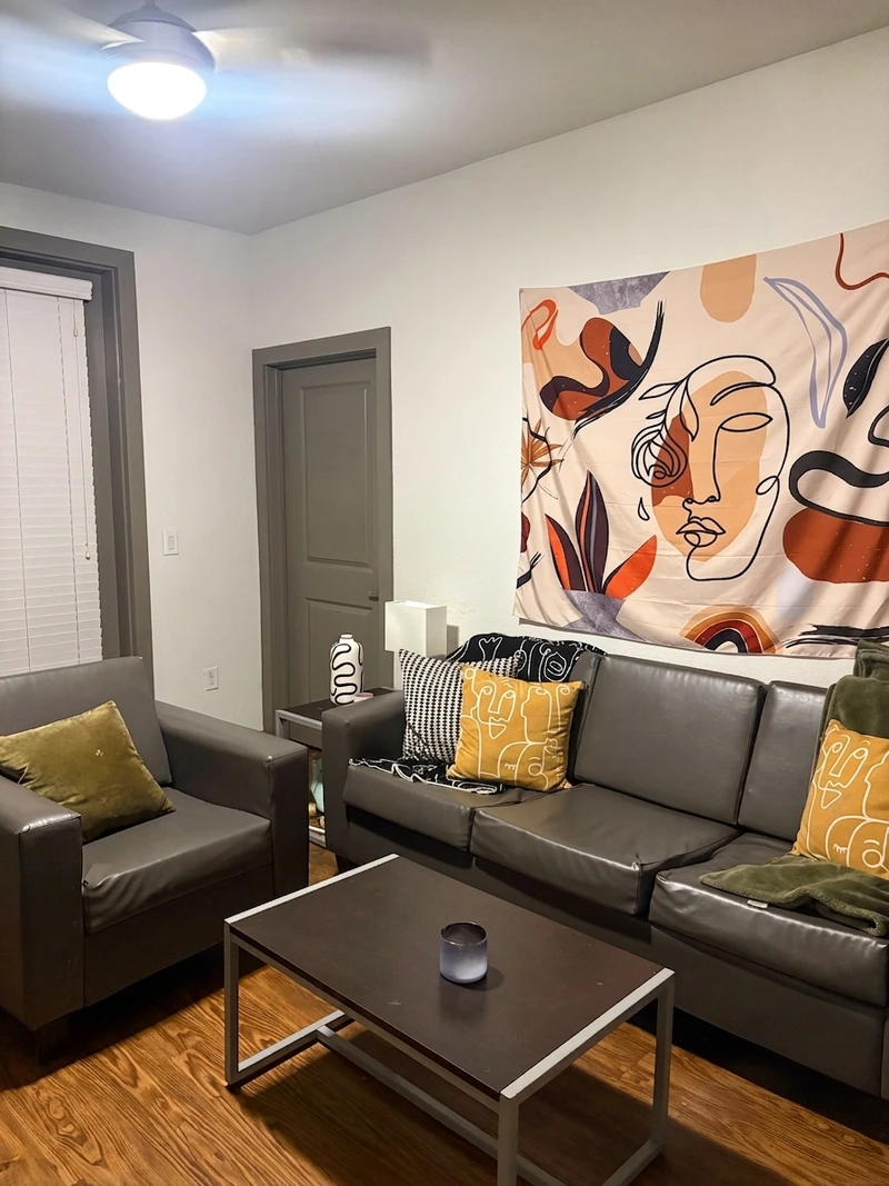 a room in South Side photo 4