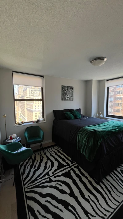 a room in KipsBay