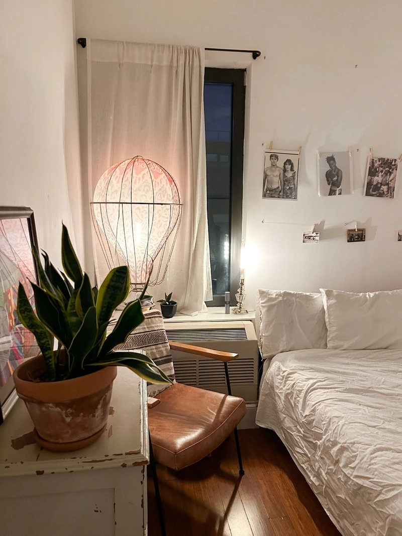 private room in Bedford-Stuyvesant photo 5