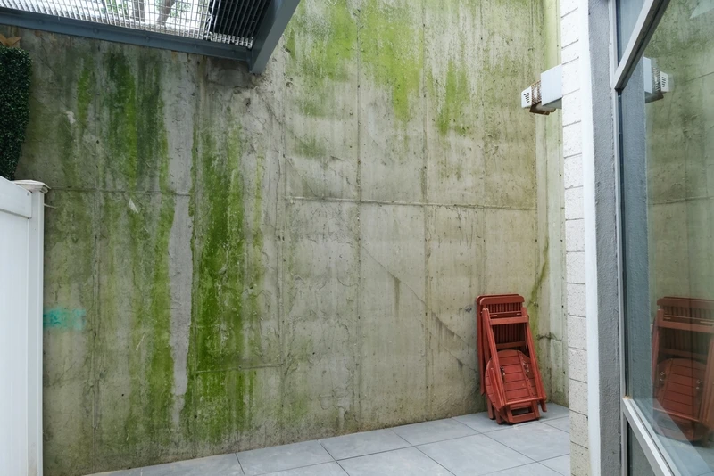 2 bedroom in Bedford-Stuyvesant photo 4
