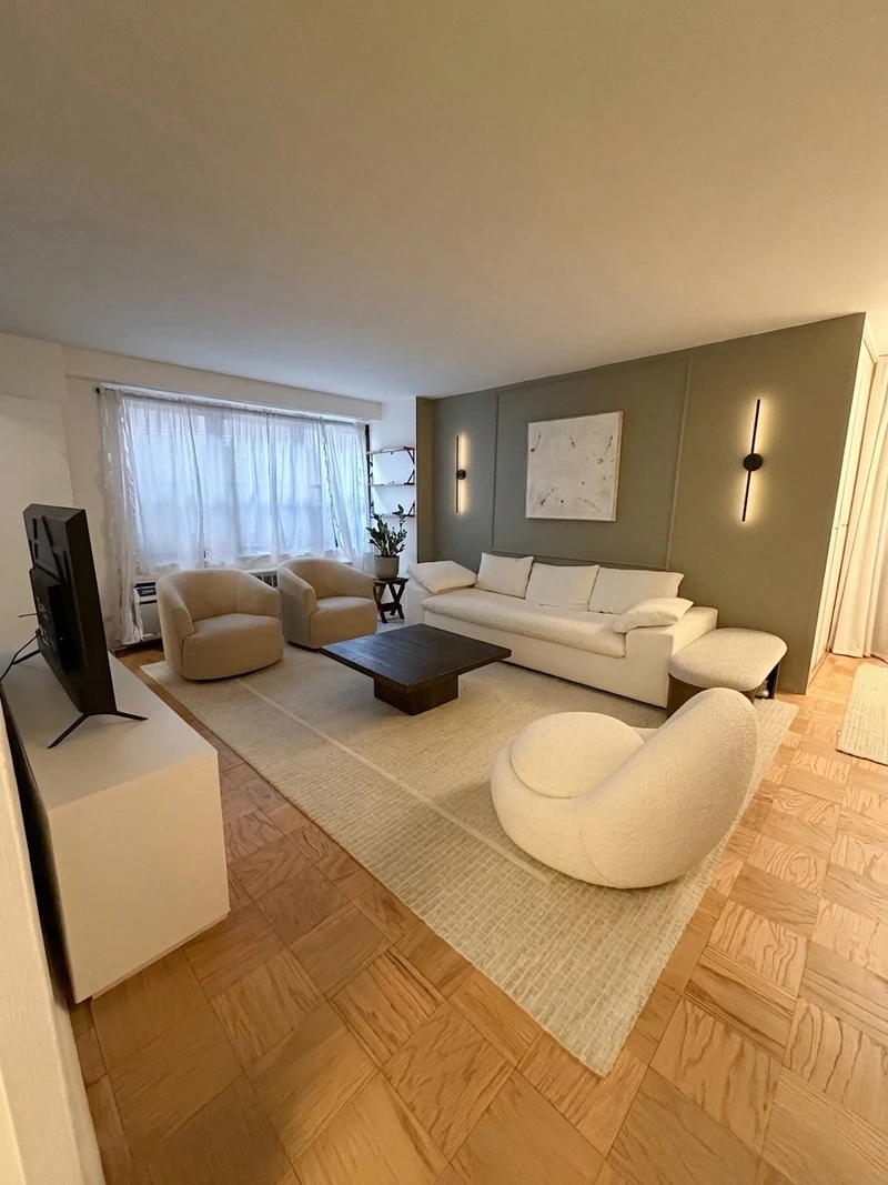 1 bedroom in Upper East Side photo 10