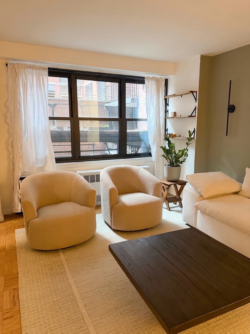 1 bedroom in Upper East Side photo 5