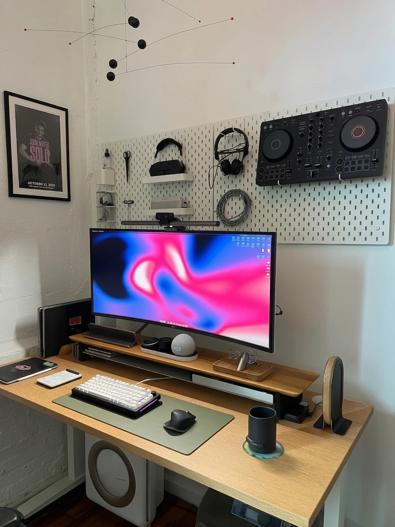 a studio in Bushwick photo 5