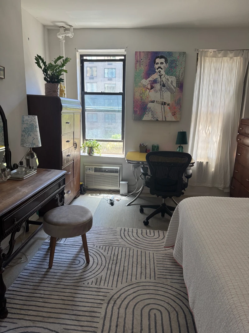 1 bedroom in Upper East Side photo 2