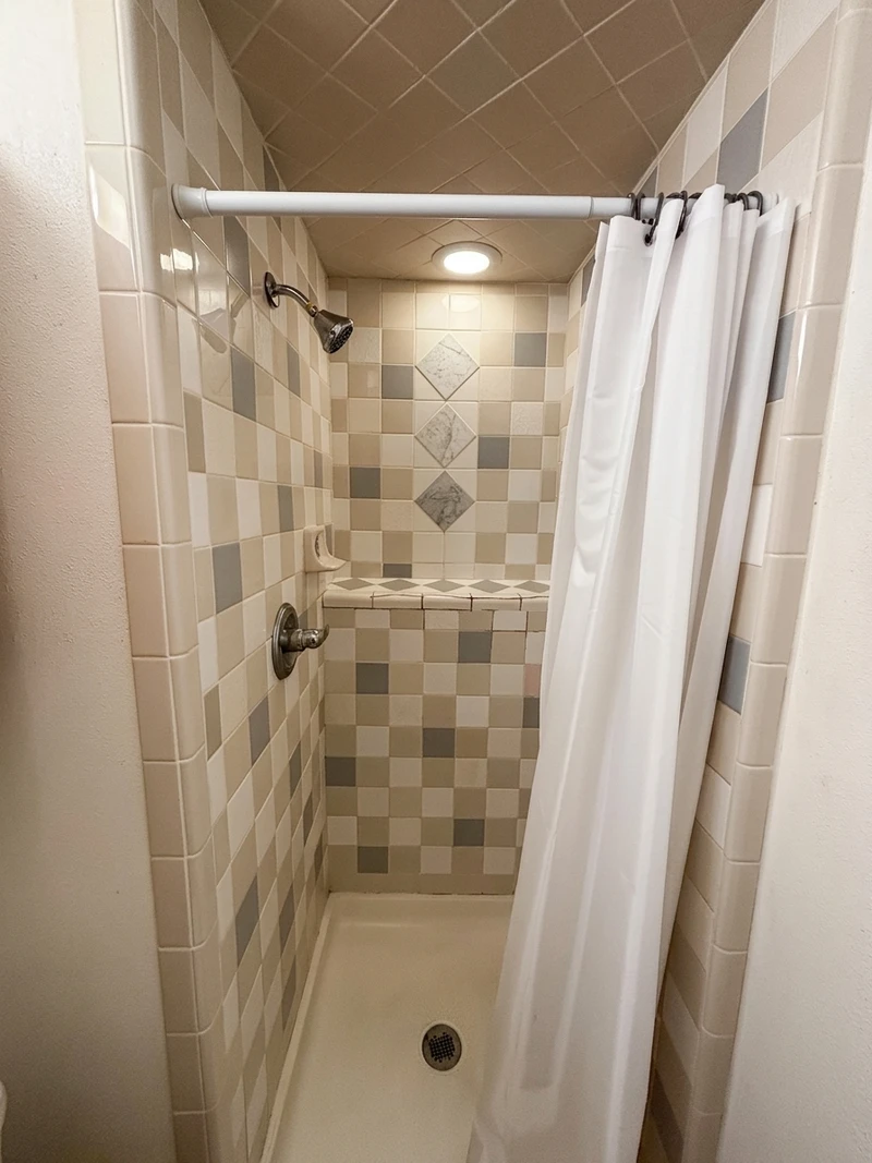 1 bedroom in Whittier photo 6