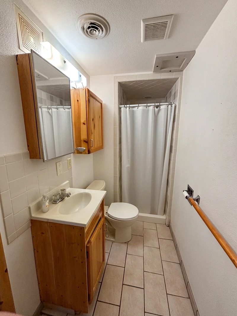 1 bedroom in Whittier photo 5