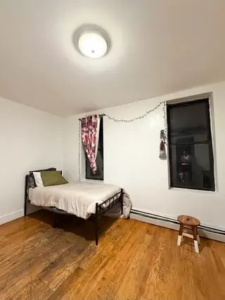 a room in Ocean Hill