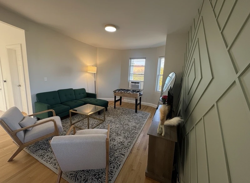 a room in Silver Lake photo 4