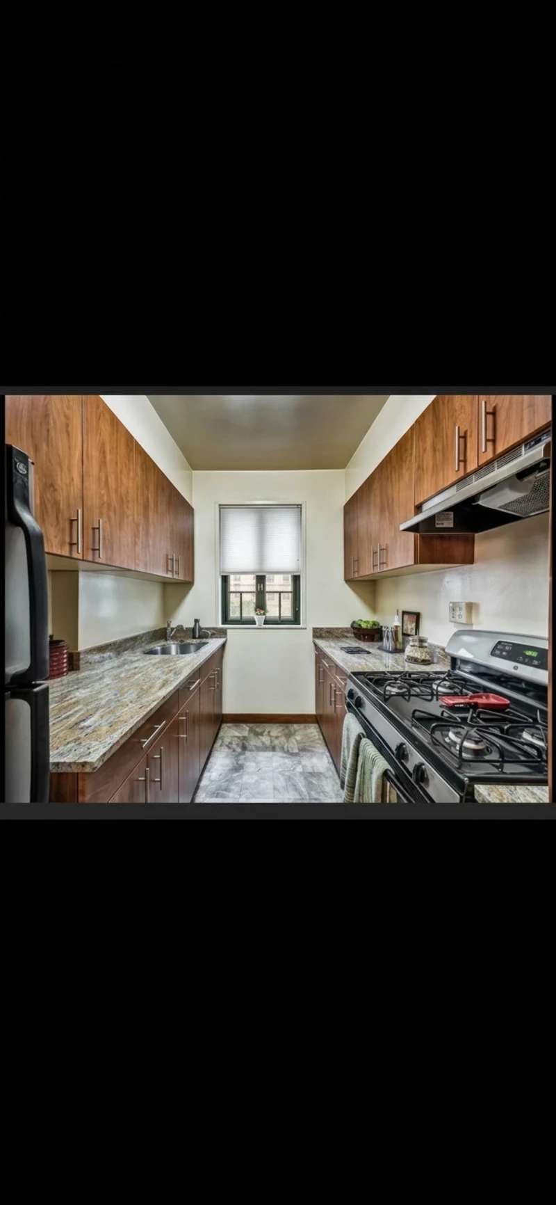 1 bedroom in Parkchester photo 2