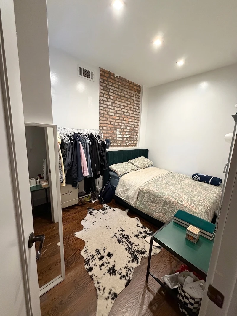 1 bedroom in Bushwick photo 2