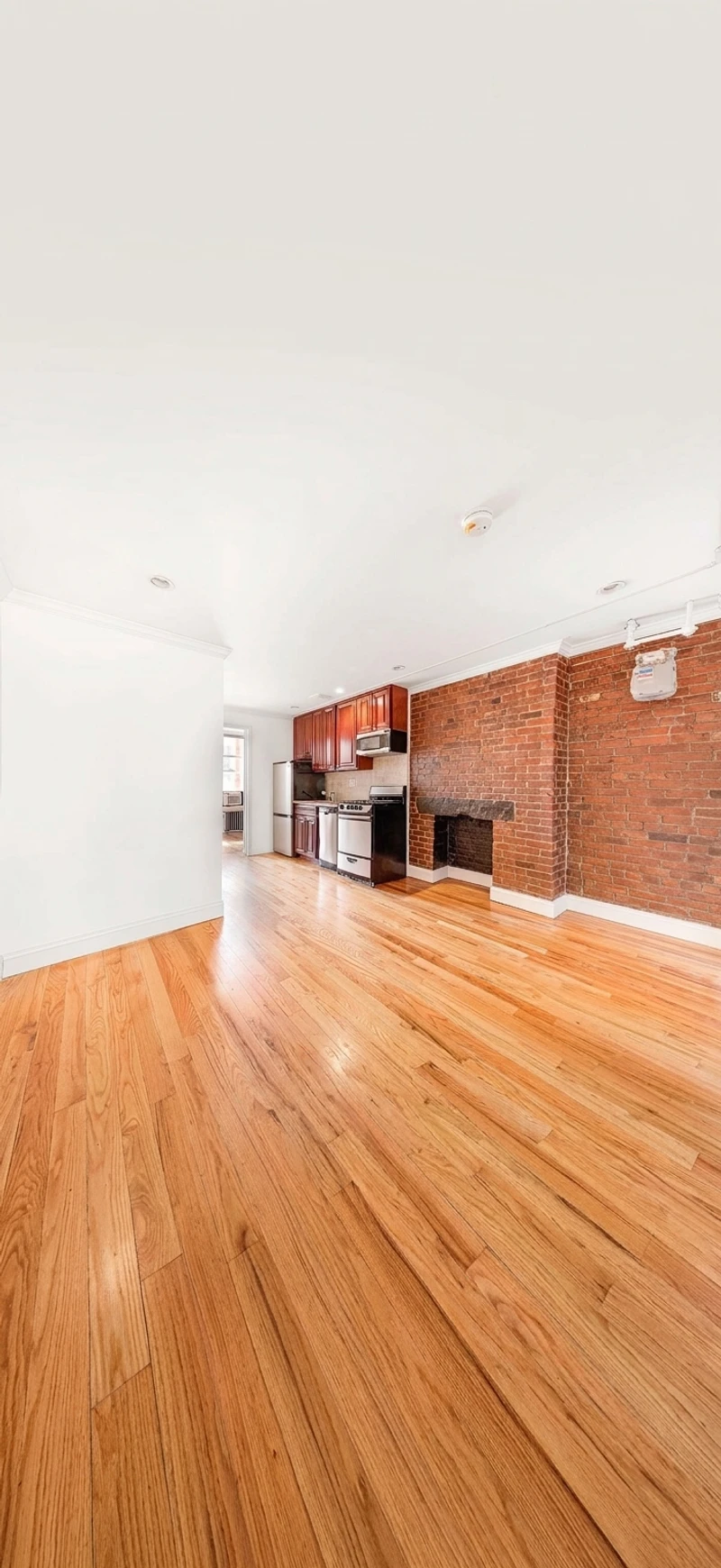 2 bedroom in East Village photo 4