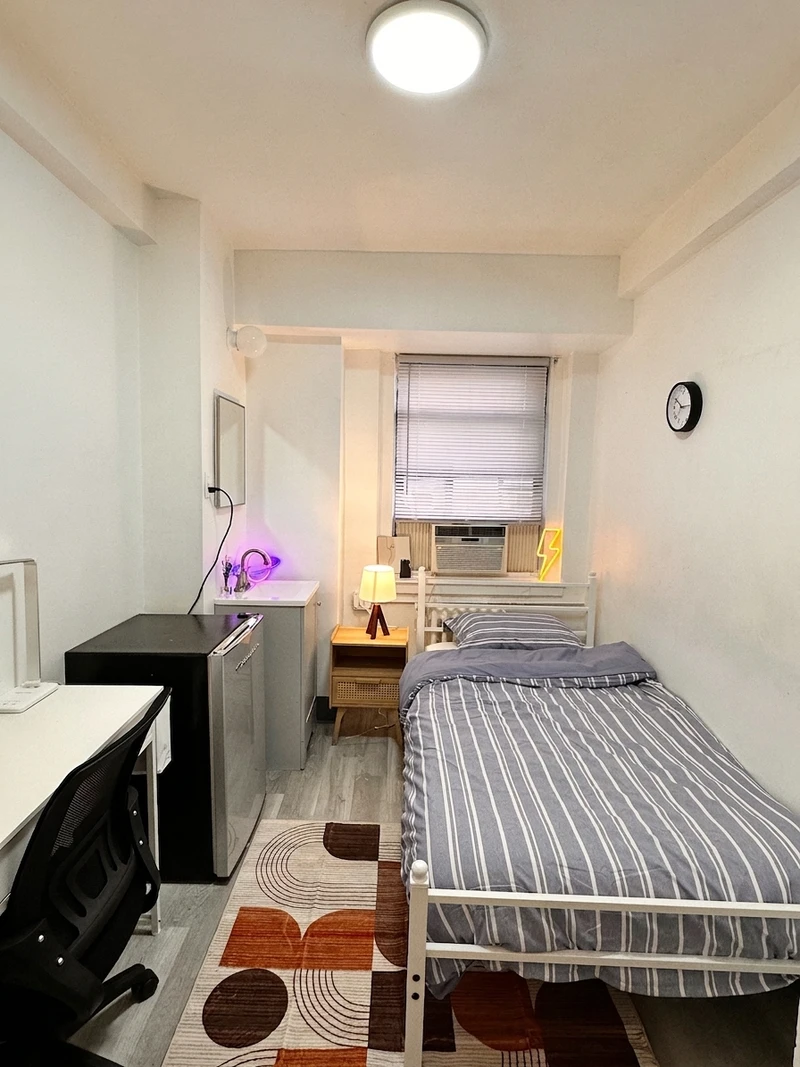 a room in Upper West Side