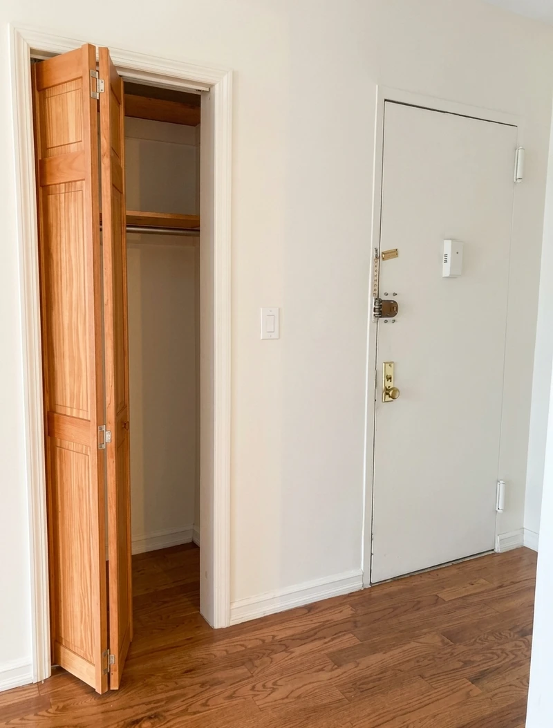 1 bedroom in Washington Heights photo 6