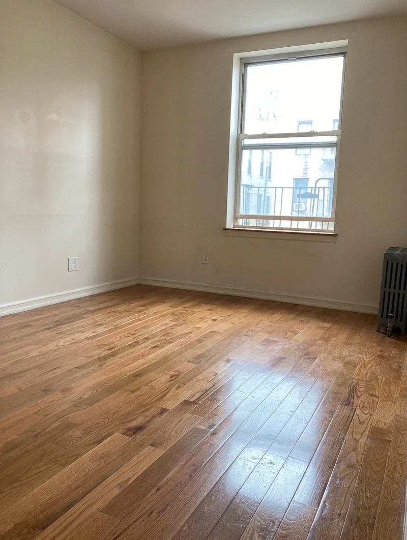 1 bedroom in Washington Heights photo 7
