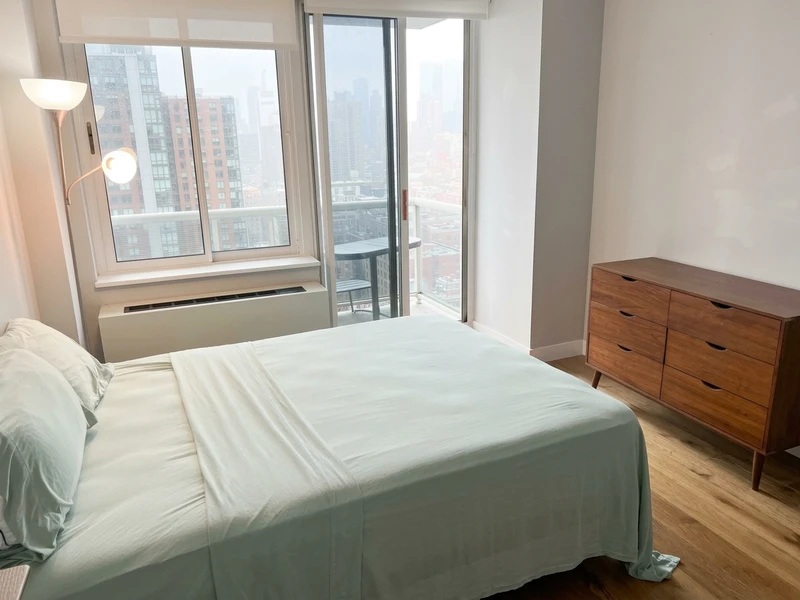 private room in Hell’s Kitchen photo 5