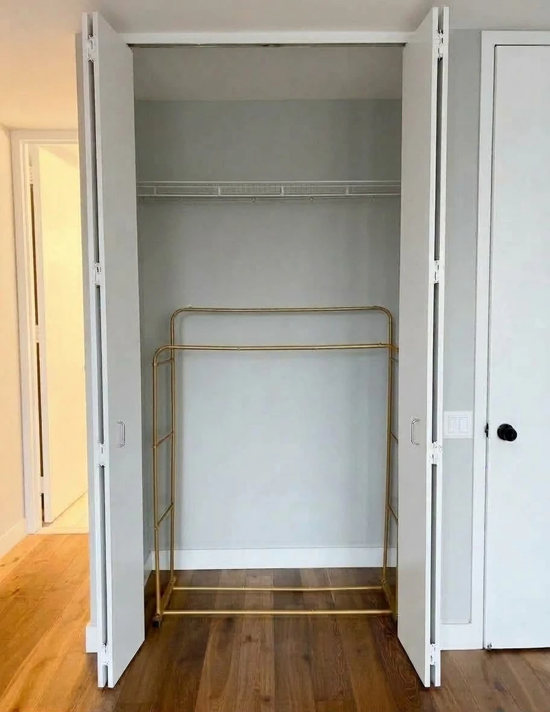 private room in Hell’s Kitchen photo 9