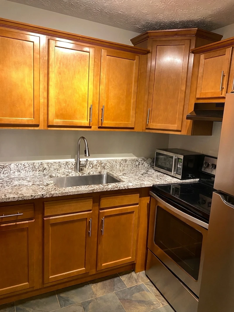 2 bedroom in Mt Auburn photo 8