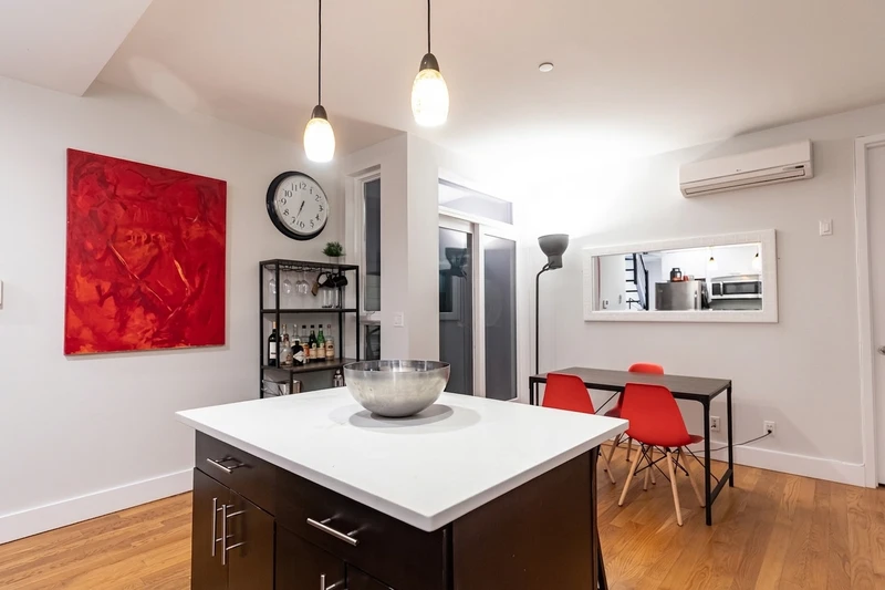 1 bedroom in Williamsburg photo 10