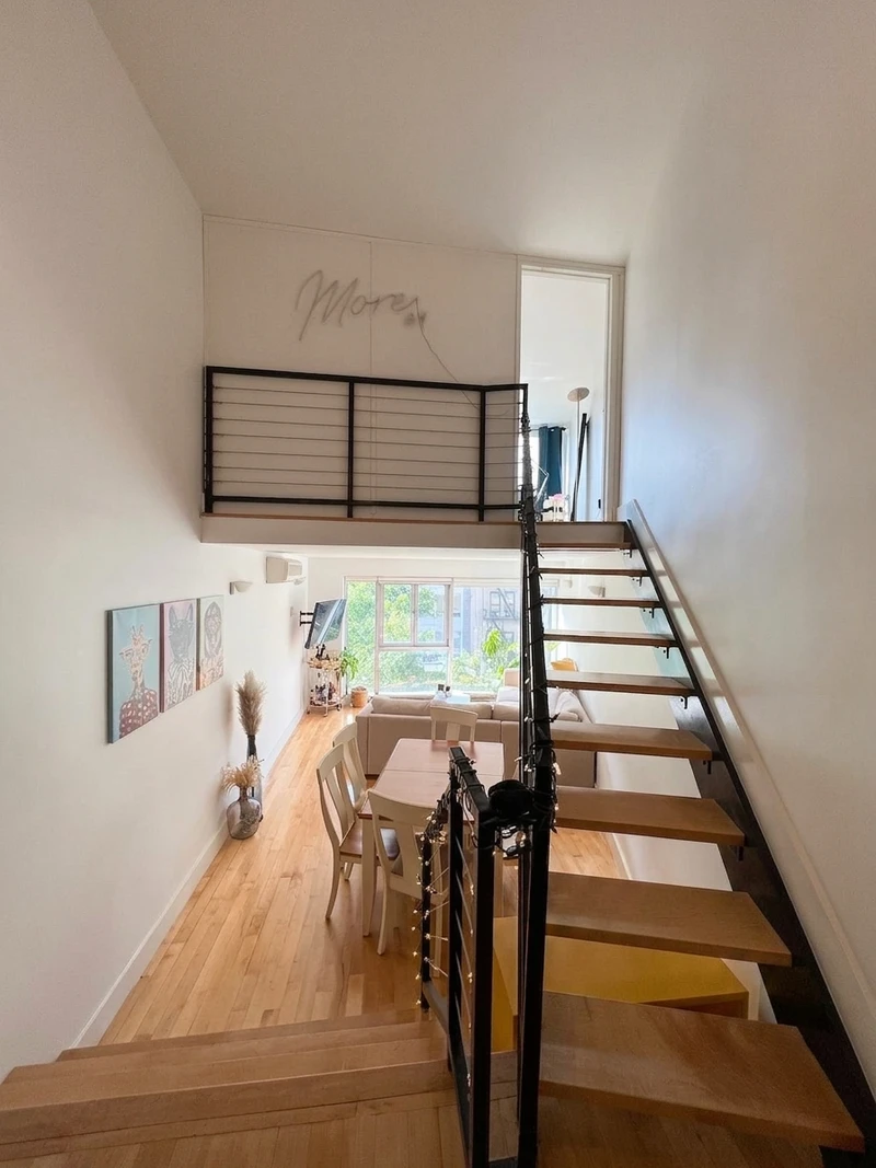 2 bedroom in Hell's Kitchen photo 5