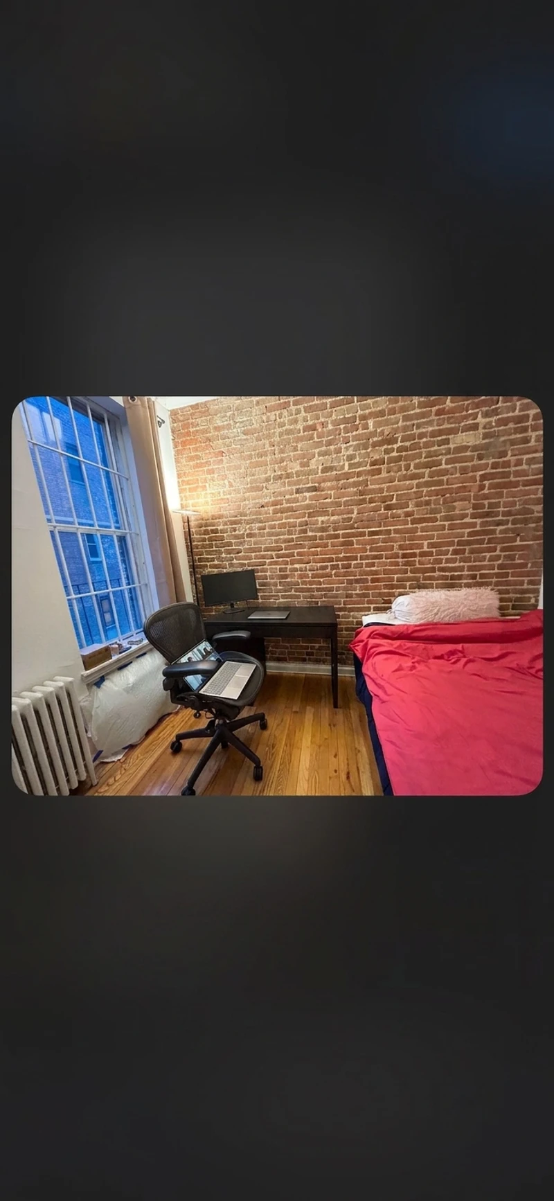 a room in Upper East Side