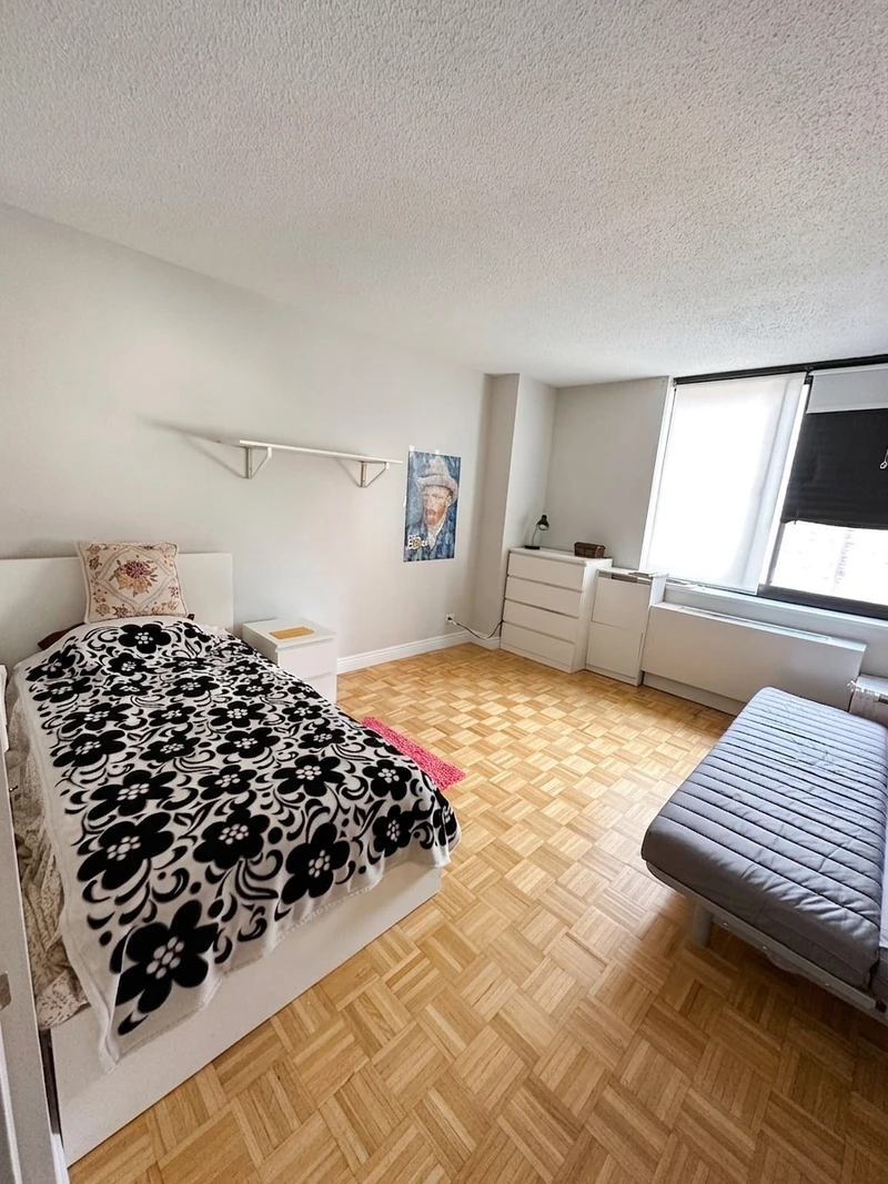 a room in Upper East Side