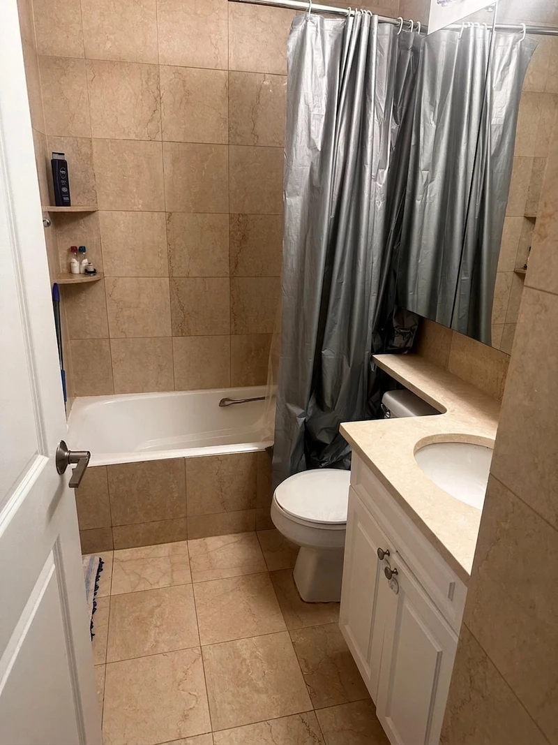 a room in Upper East Side photo 7