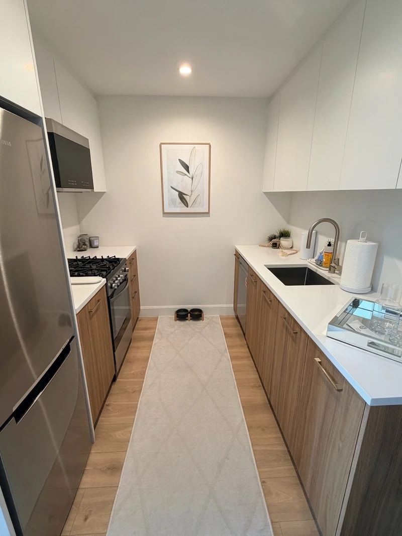 a studio in LIC photo 17