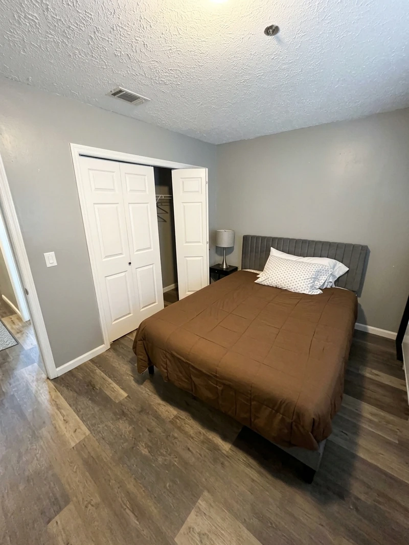 private room in Midtown photo 11