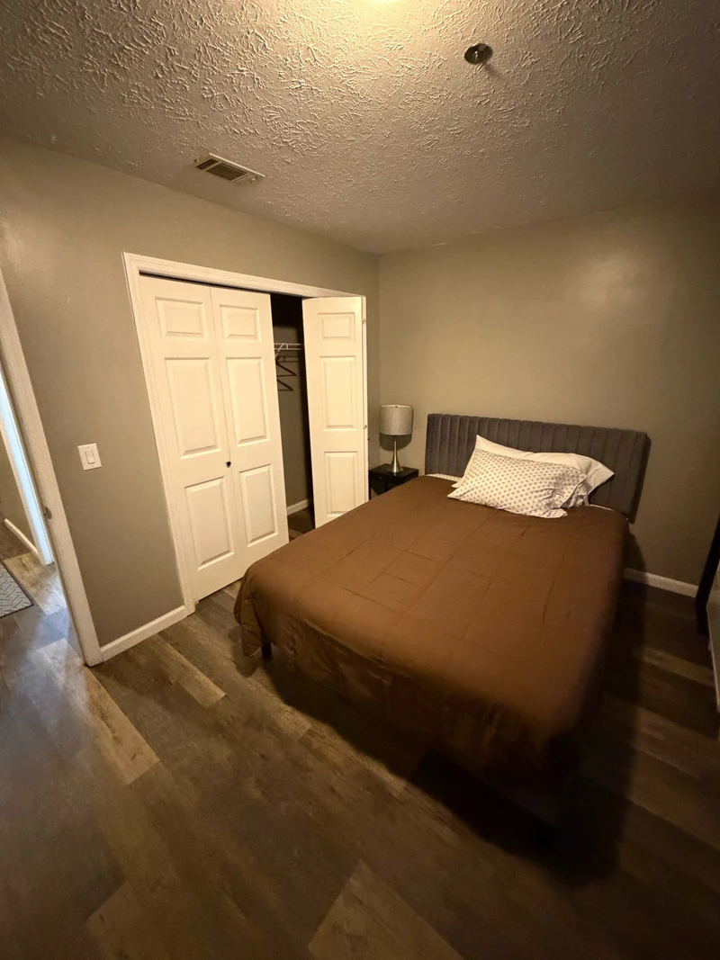private room in Midtown photo 11