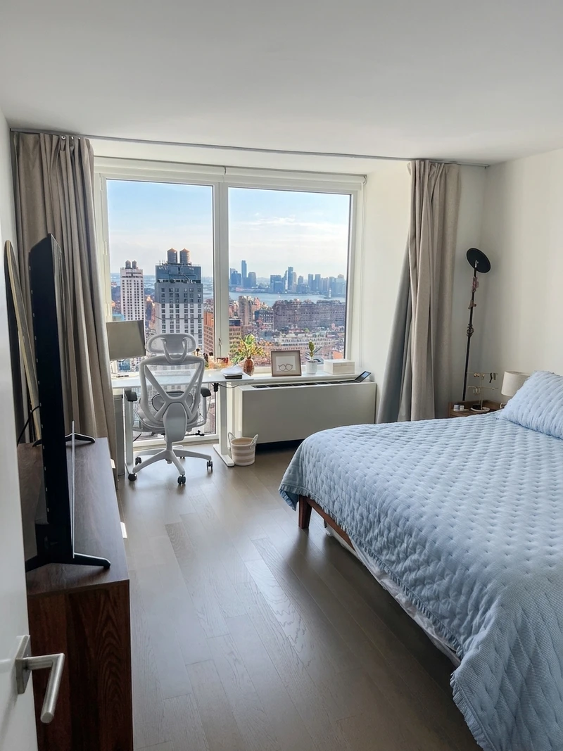 1 bedroom in Koreatown photo 3